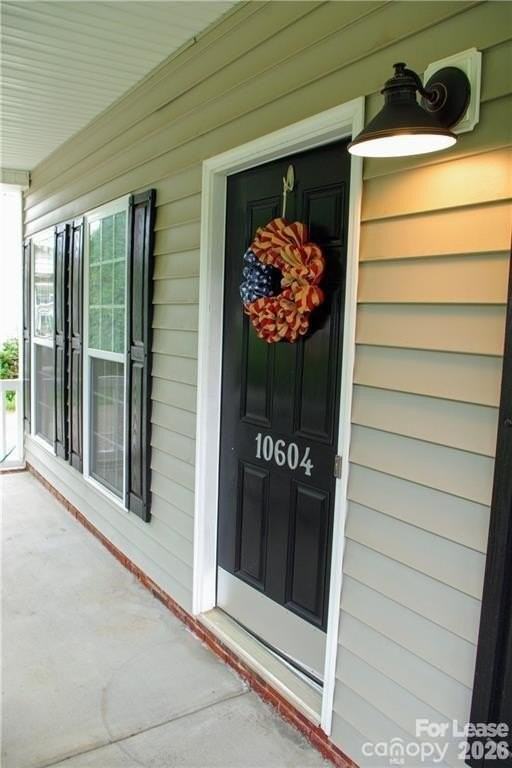 10604 Quarrier Dr - Photo 2 of 38