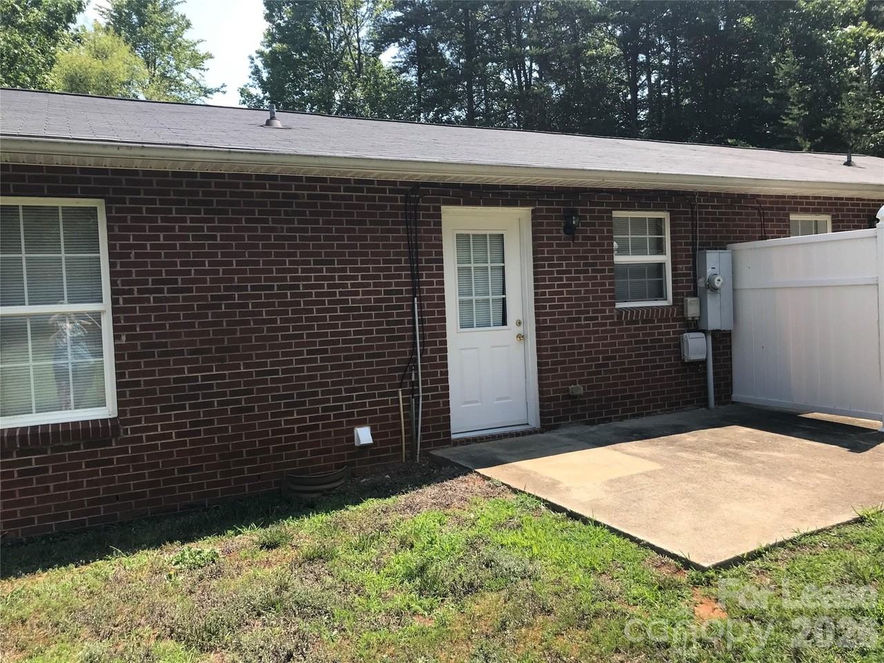 498 Car Farm Rd - Photo 2 of 4