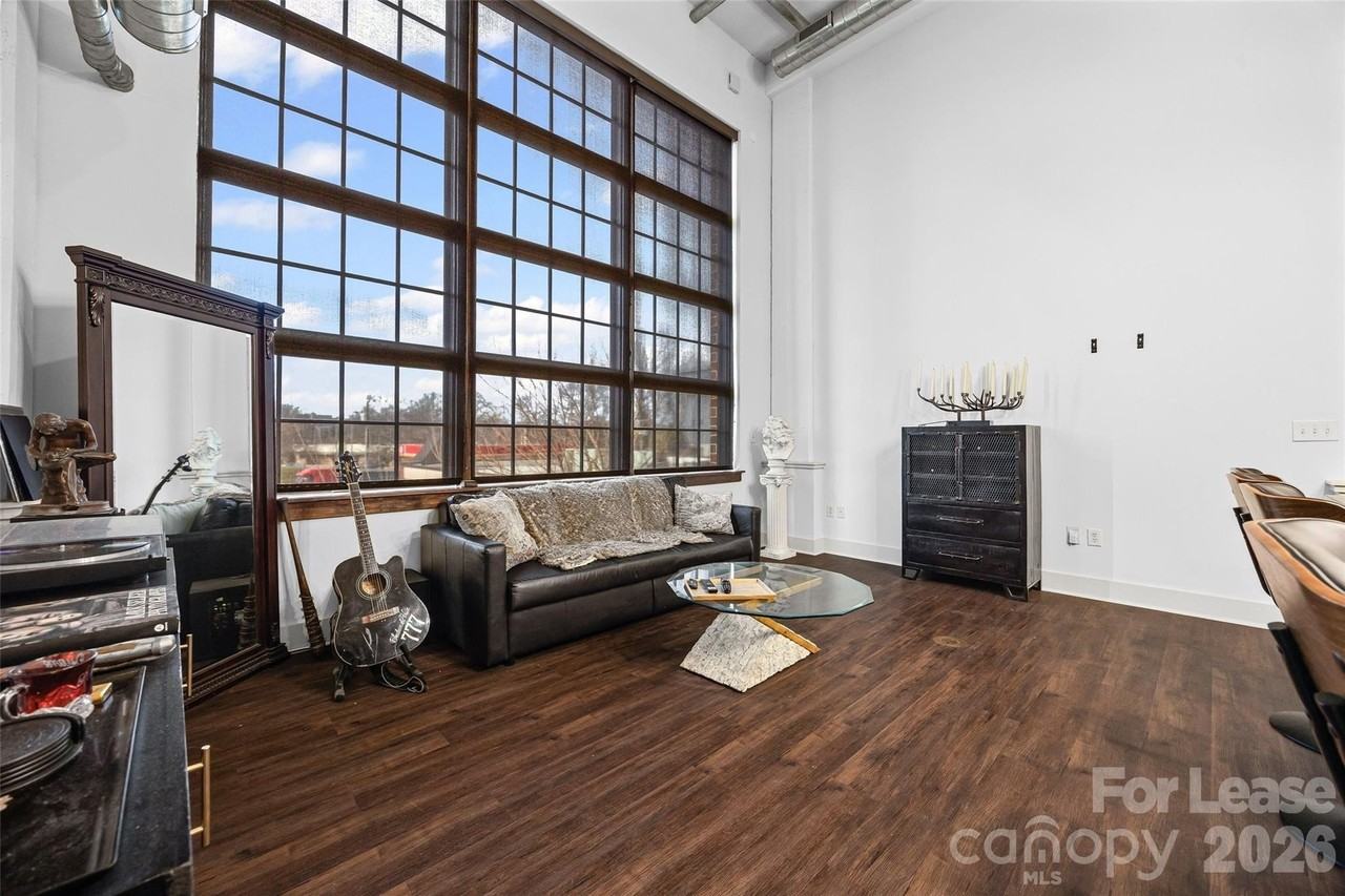 715 N Graham St Ste 204 #204 - Photo 3 of 25