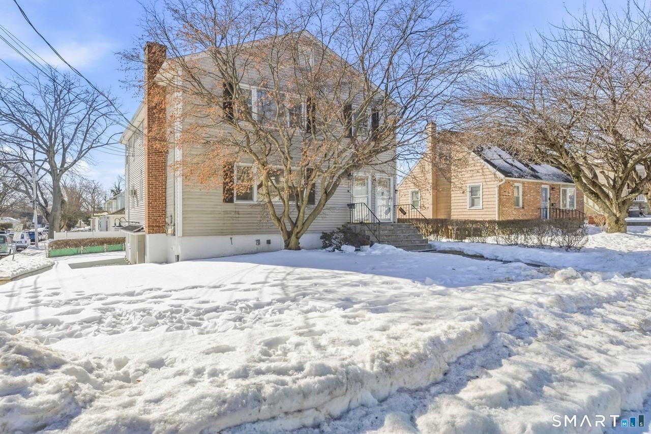 24 Congress St - Photo 3 of 25