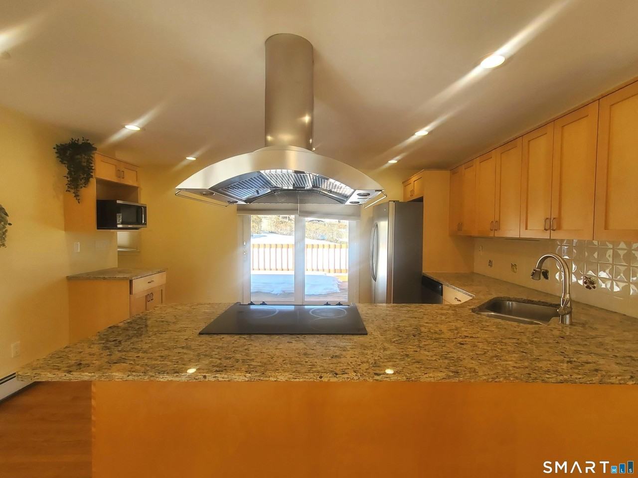 42 County St - Photo 4 of 23