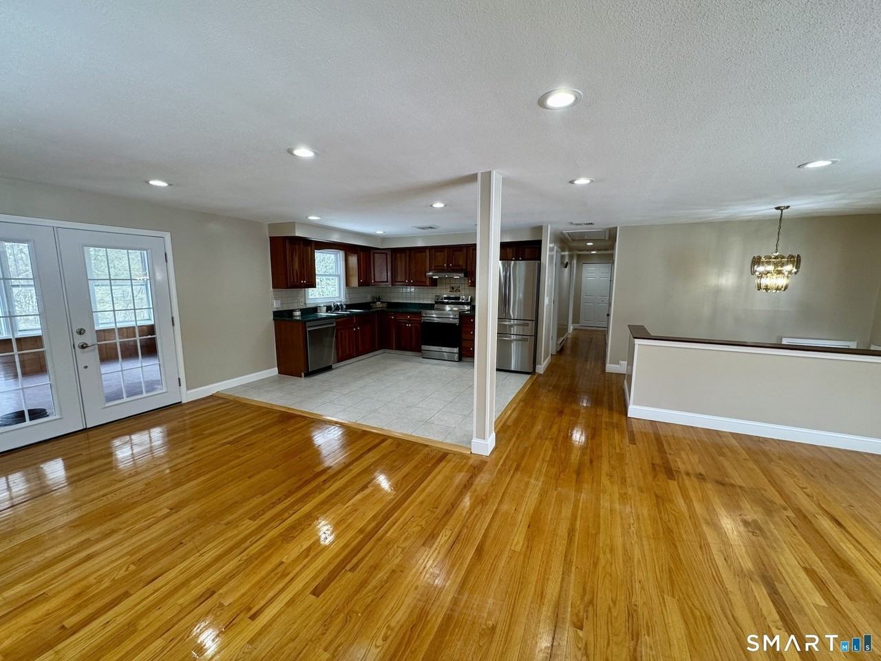 10 Longview Ln - Photo 7 of 27