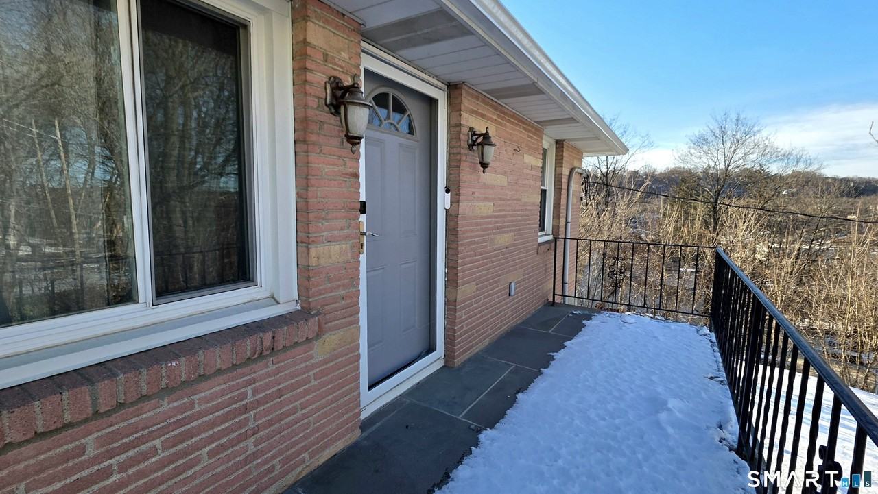 32 Post St - Photo 3 of 26