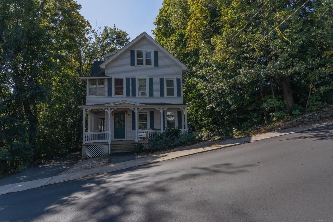 128 Millville Ave Apt 2 #2 - Photo 2 of 13