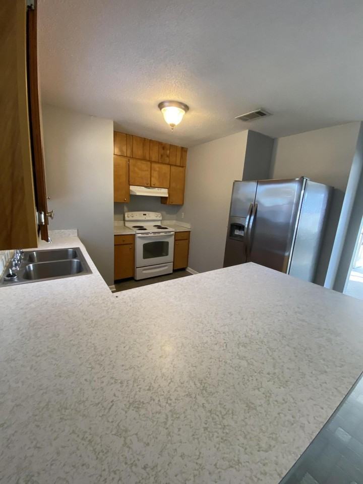 31 North St - Photo 7 of 15