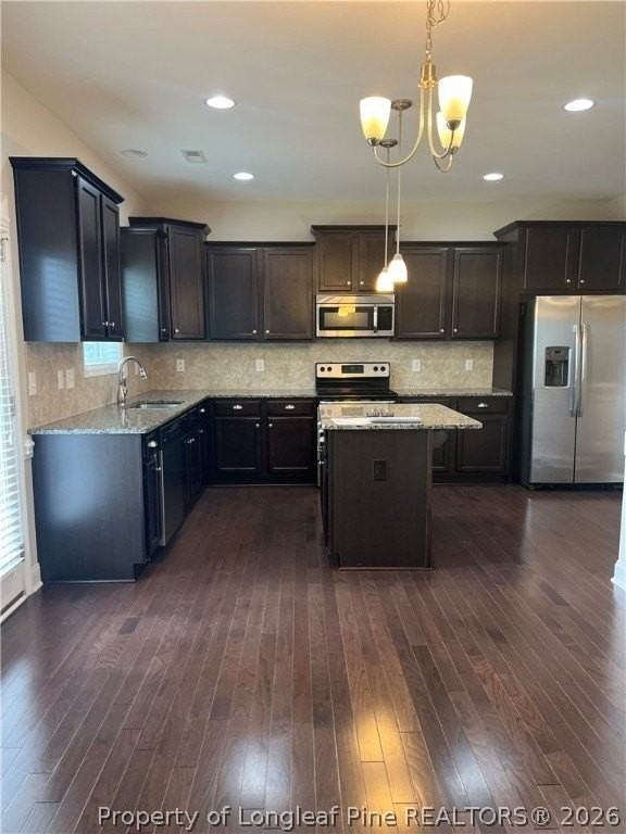 32 Timber Skip Dr - Photo 4 of 18