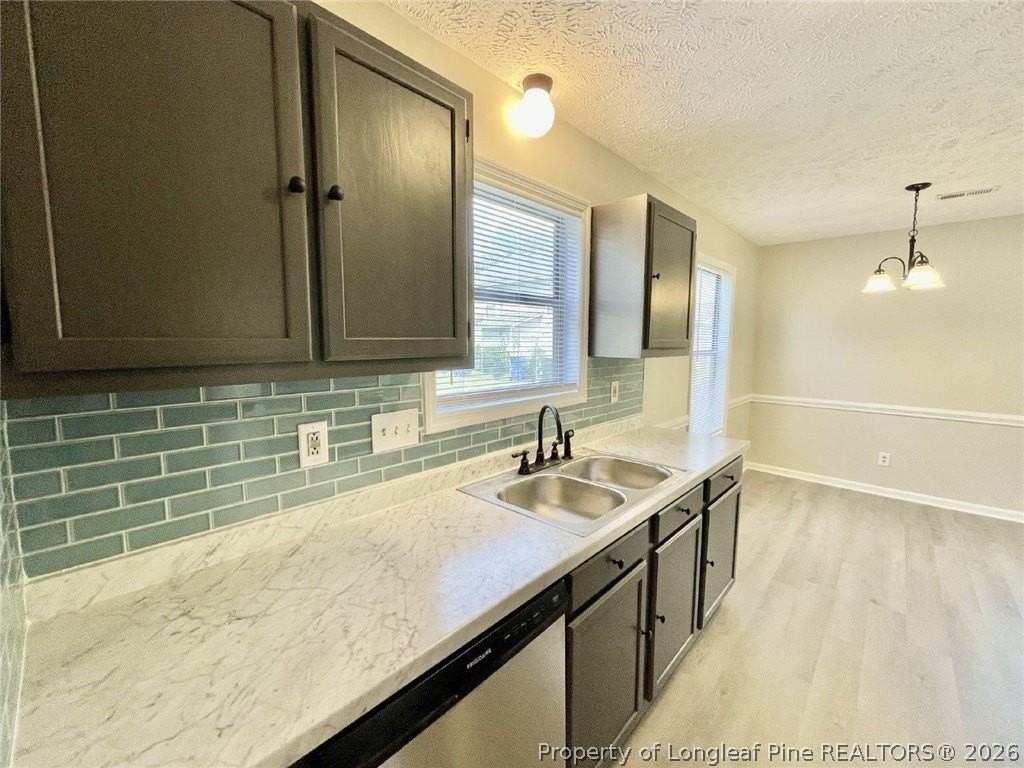 187 Aloha Dr - Photo 4 of 16