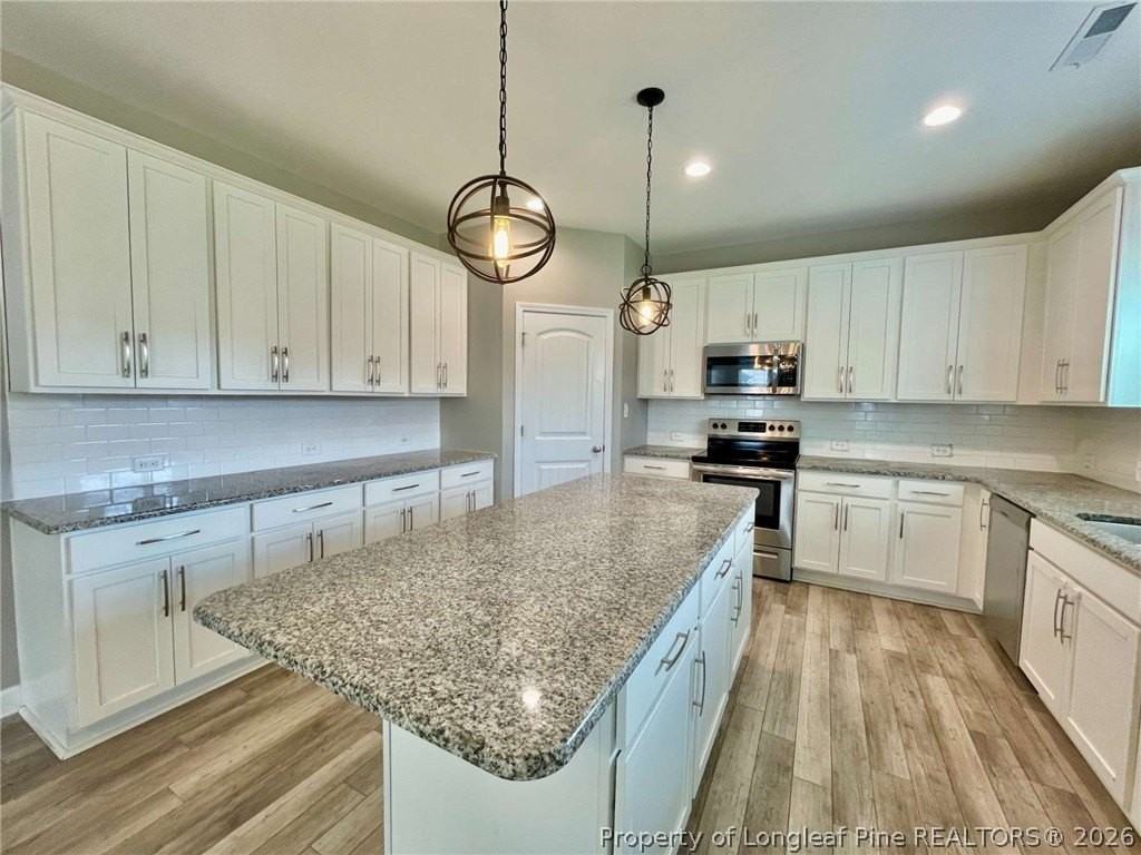 356 Kensington Dr - Photo 6 of 28