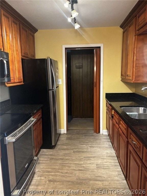 854 Stoneykirk Dr - Photo 7 of 13