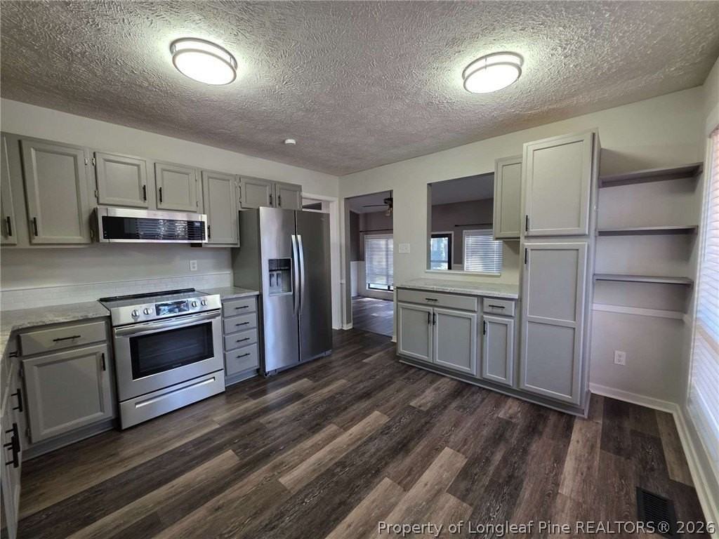 4491 Briton Ct - Photo 6 of 18