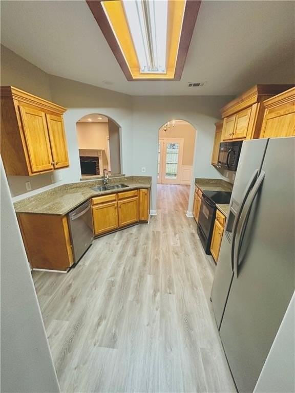 2090 Lily Valley Dr - Photo 2 of 12