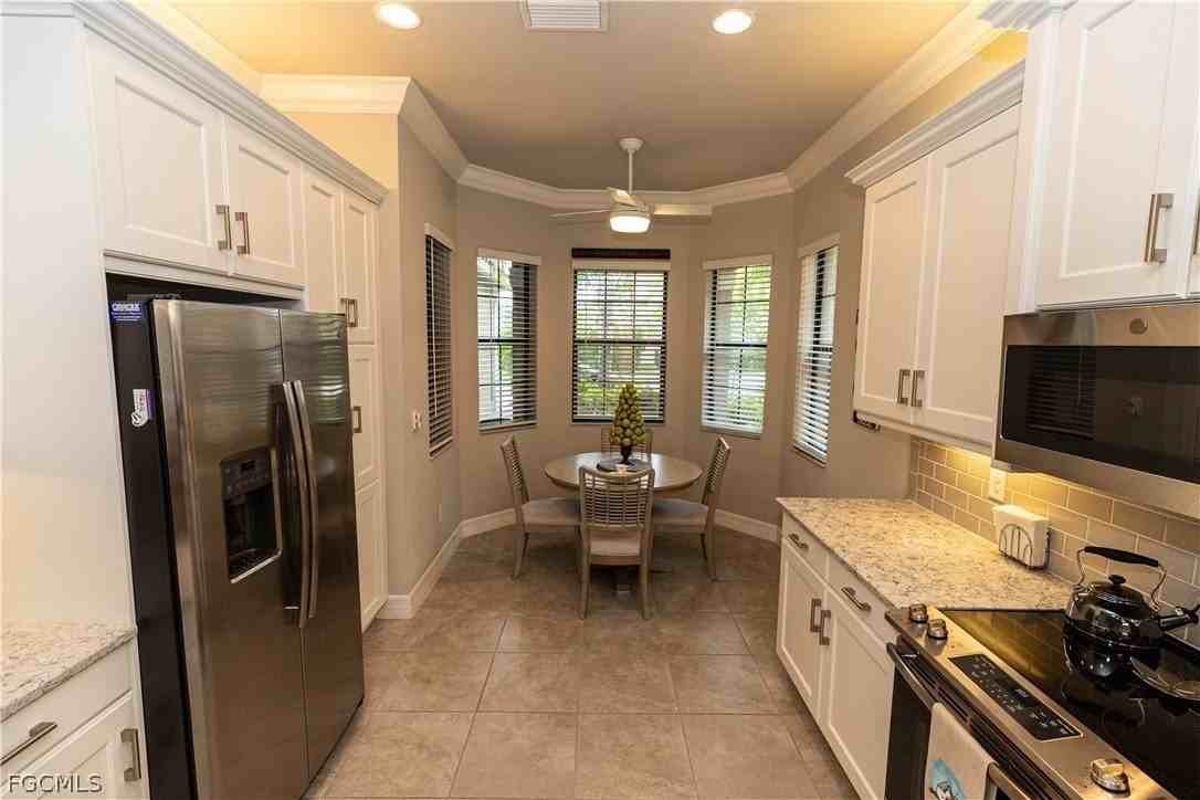 11593 Lakewood Preserve Pl - Photo 5 of 35