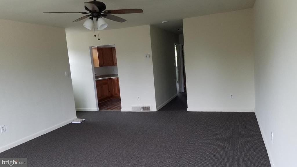 805 Selma St #2ndFL - Photo 4 of 13