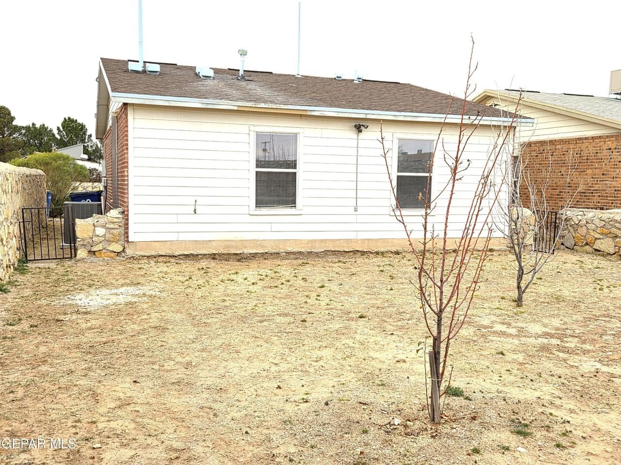 3856 Tierra Alamo Dr - Photo 7 of 26