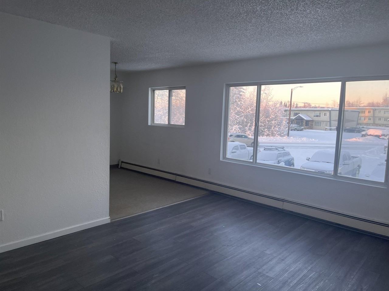 87 Slater Dr #4 - Photo 2 of 10