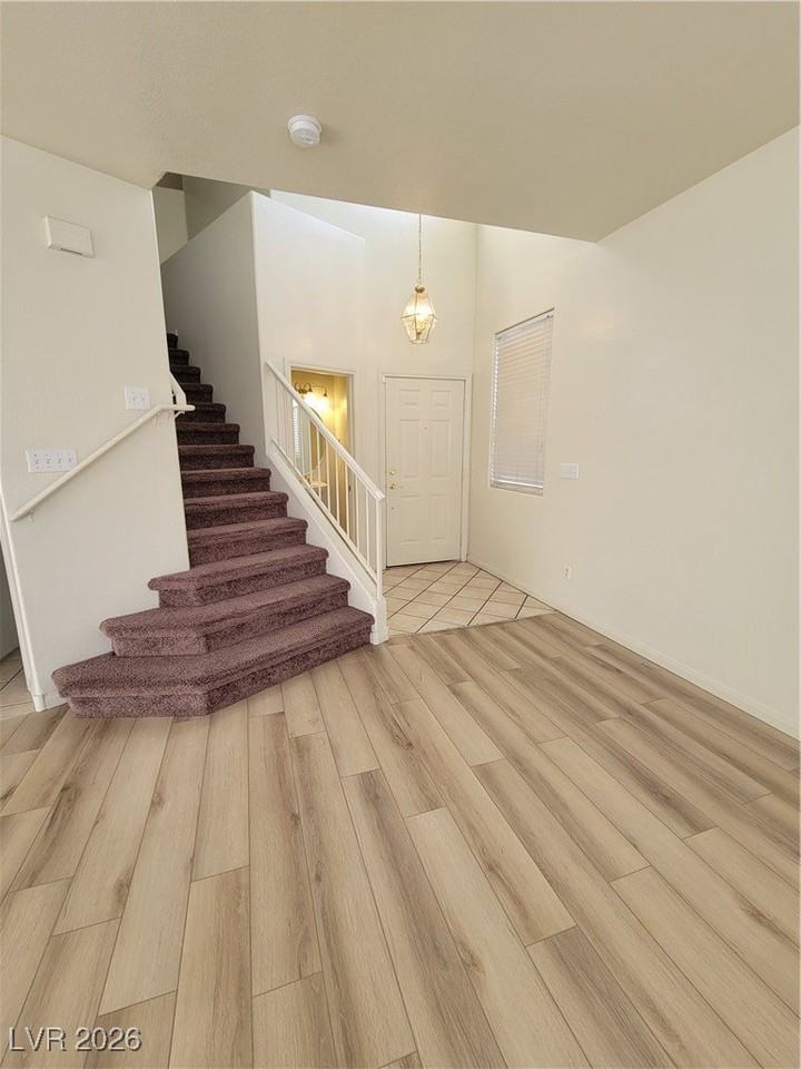 10957 Calistoga Springs Ct - Photo 4 of 25