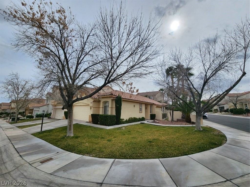 9761 Edifice Ave - Photo 2 of 41