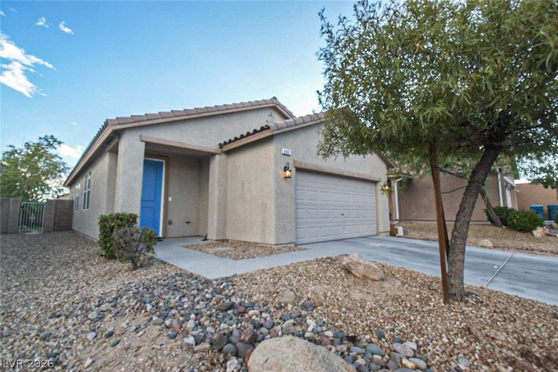 6481 Moss Bluff Ct - Photo 2 of 36