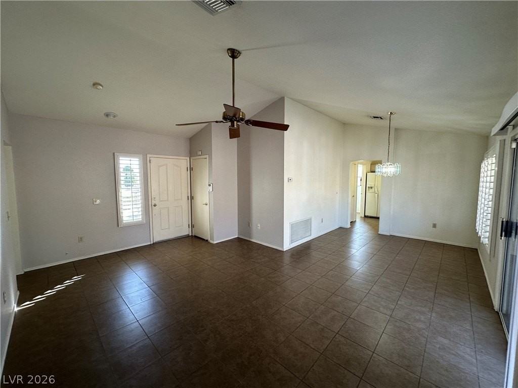 3001 Lotus Hill Dr - Photo 2 of 18