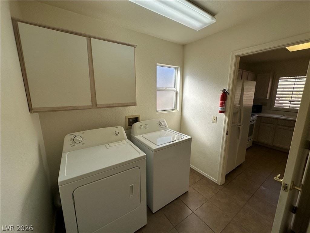 3001 Lotus Hill Dr - Photo 7 of 18