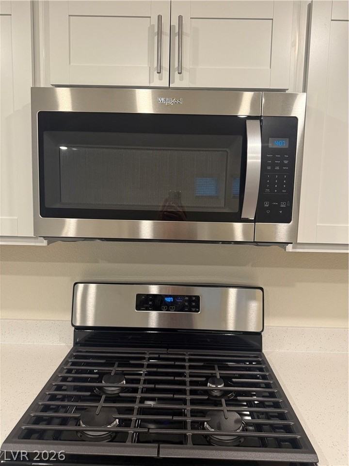 10419 Luna Mezzo St - Photo 7 of 26