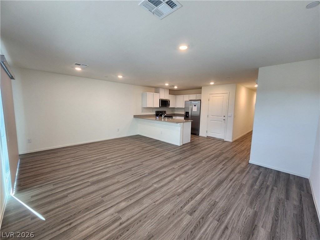 6062 Lily Garden St - Photo 7 of 50