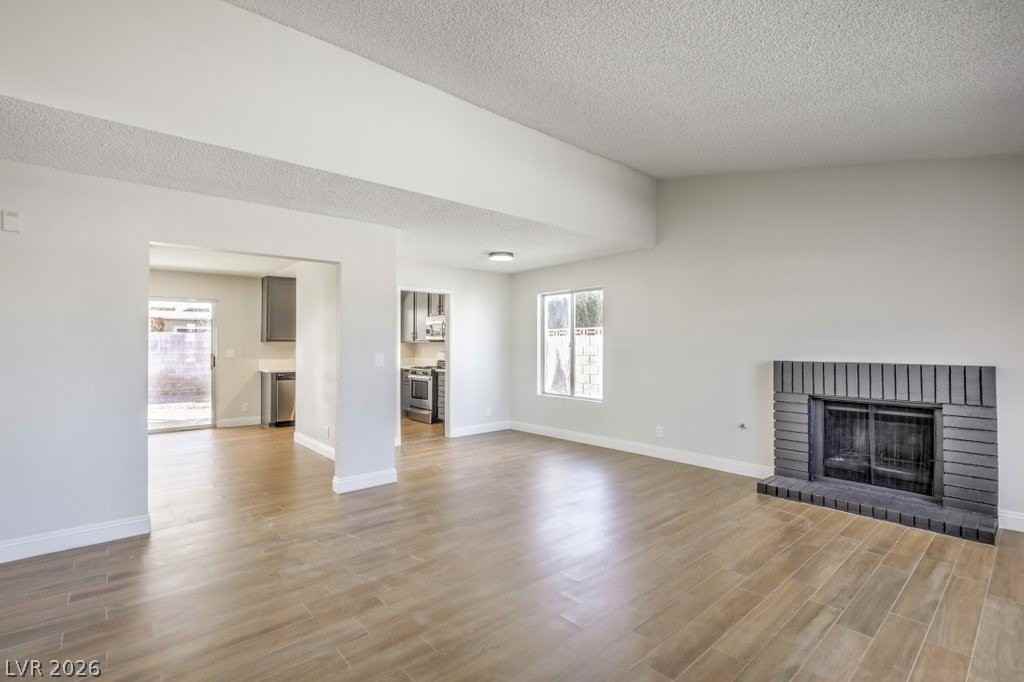 4403 Honeycomb Dr - Photo 3 of 16