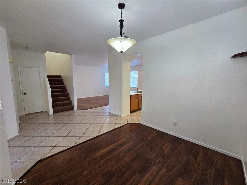 7629 Eclat Ct - Photo 4 of 48