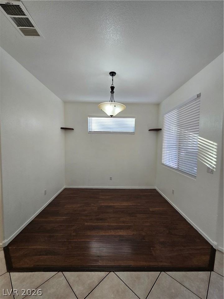 7629 Eclat Ct - Photo 5 of 48