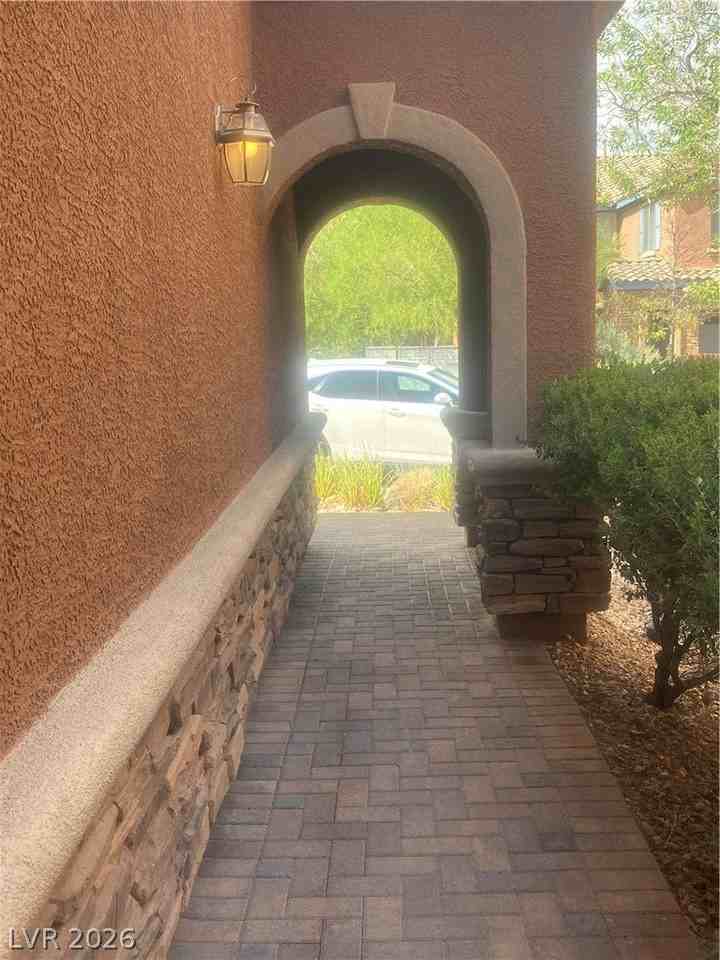 7469 Calzado Dr - Photo 5 of 29