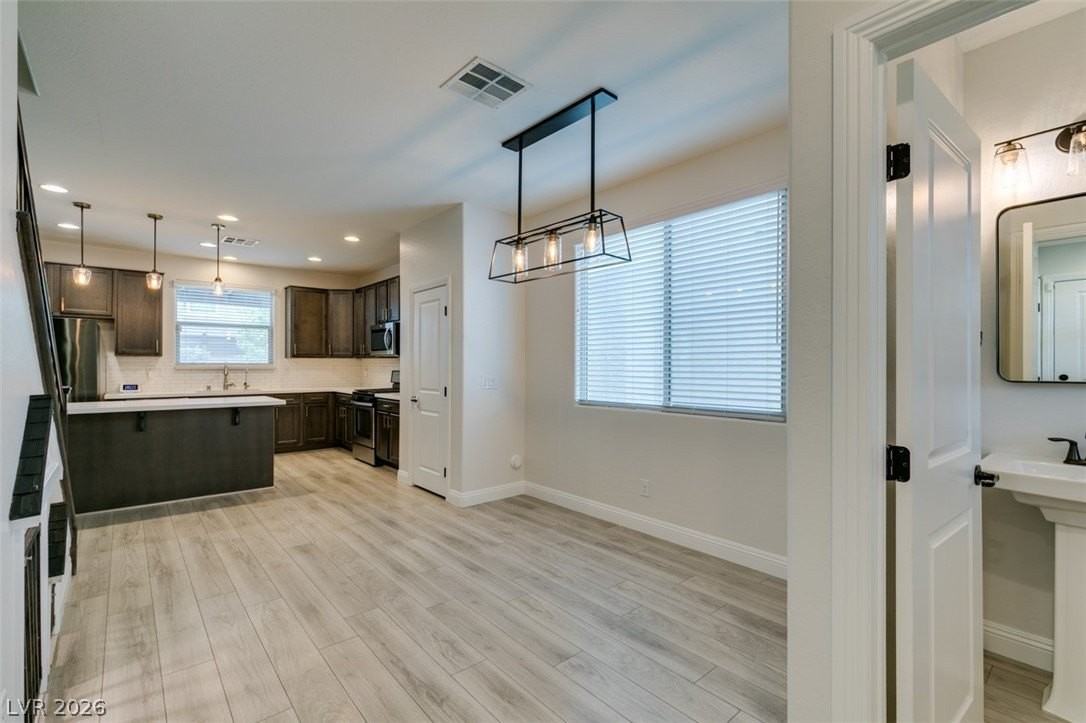 6633 Autumn Breeze St - Photo 4 of 46