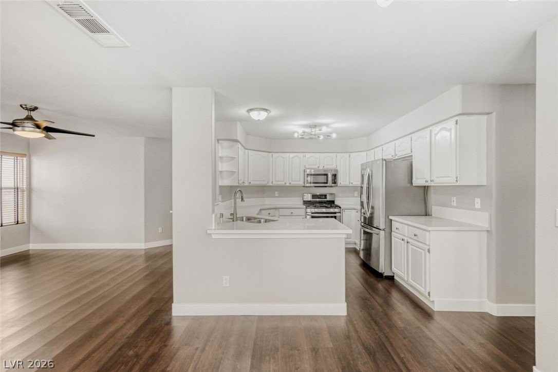 1924 Coralino Dr - Photo 5 of 20