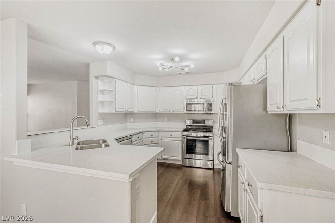 1924 Coralino Dr - Photo 6 of 20