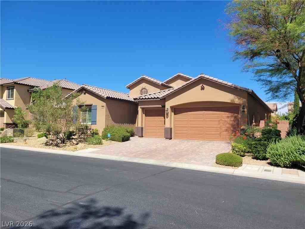 10268 Cool Mist St - Photo 4 of 50