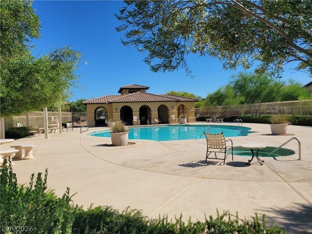 10268 Cool Mist St - Photo 6 of 50