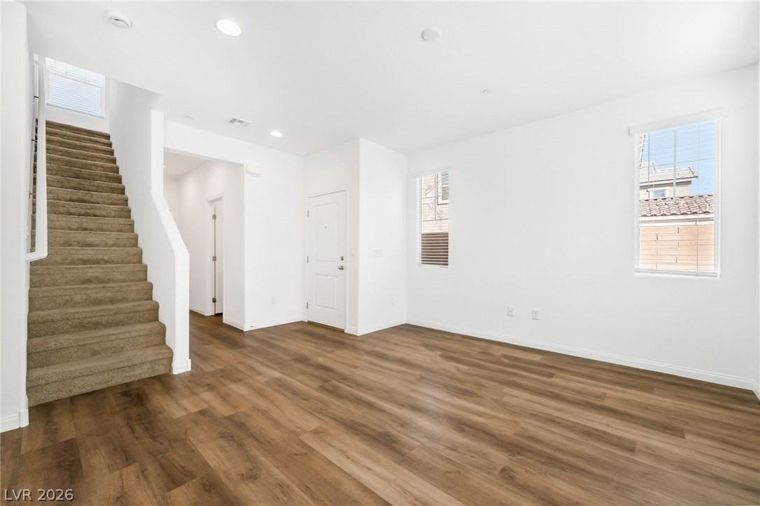 399 Mary Baer Way - Photo 5 of 21