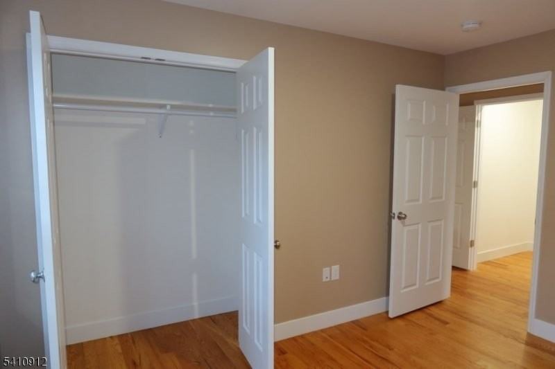 298 Ridgewood Ave - Photo 5 of 20