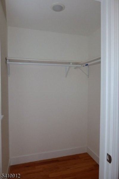 298 Ridgewood Ave - Photo 7 of 20