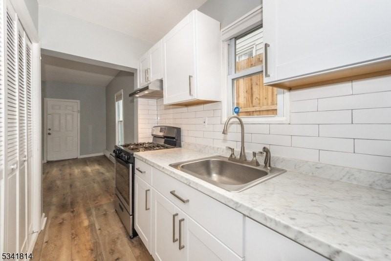 93 Front St #2 - Photo 2 of 12