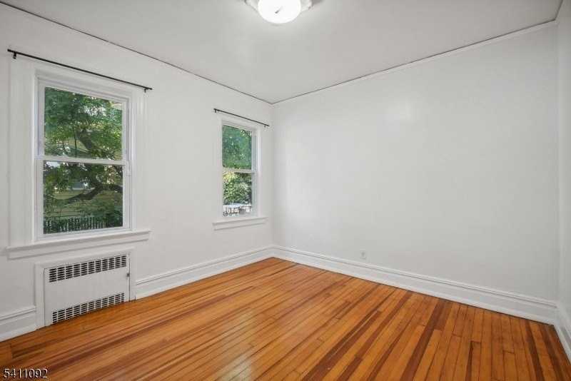 82 Park Pl #1 - Photo 7 of 18