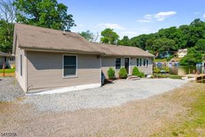 featured image of 18 W River Styx Rd #4