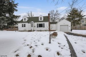 featured image of 81 Glen Ave