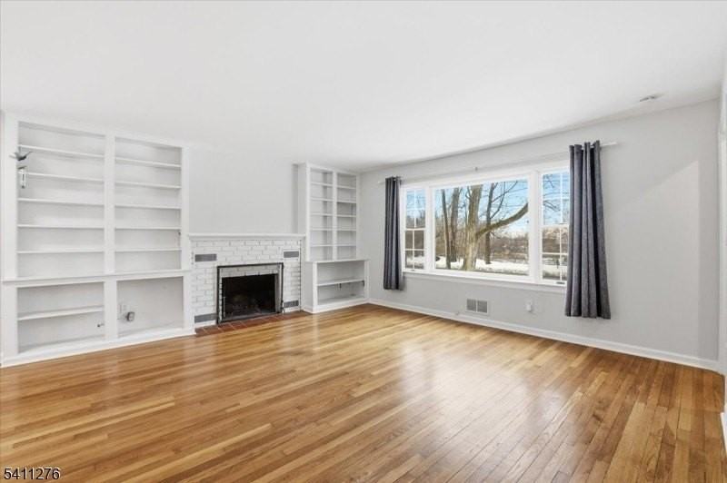 81 Glen Ave - Photo 5 of 33