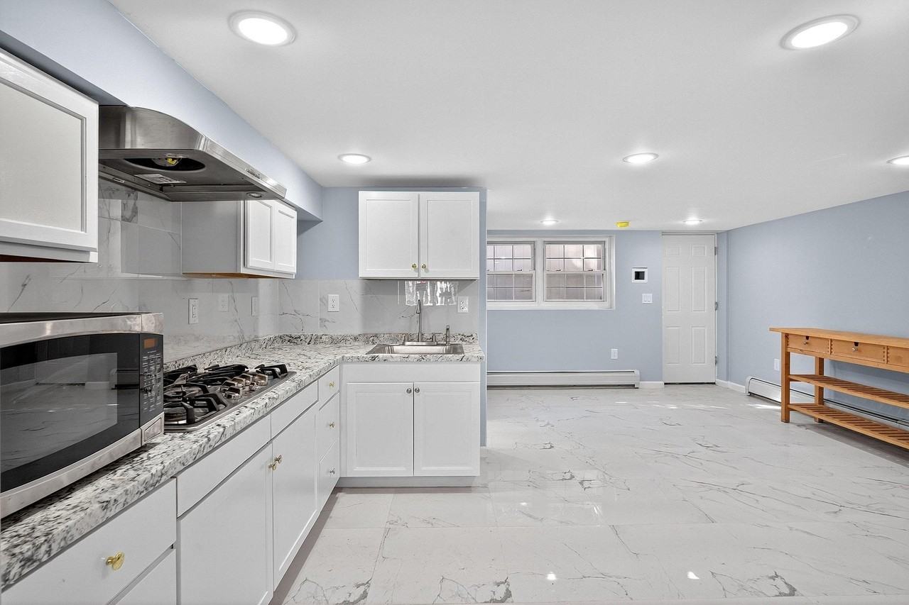 43 Sycamore Rd #1 - Photo 3 of 15