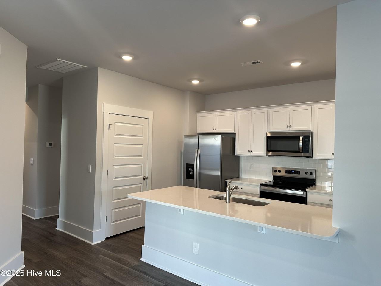 2195 Sweetspire St Unit 2073 #2073 - Photo 4 of 16