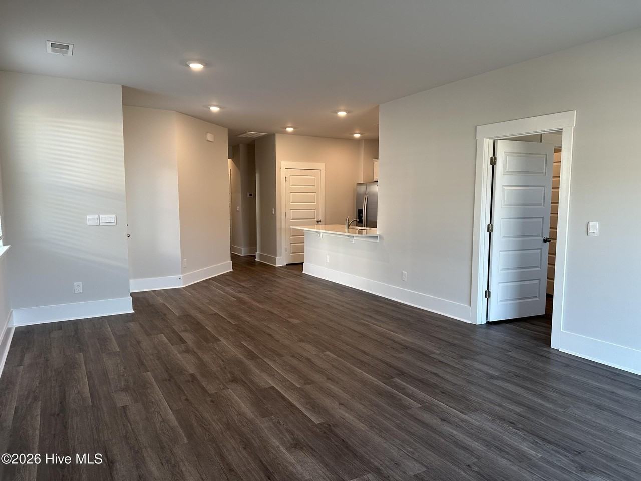 2195 Sweetspire St Unit 2073 #2073 - Photo 5 of 16