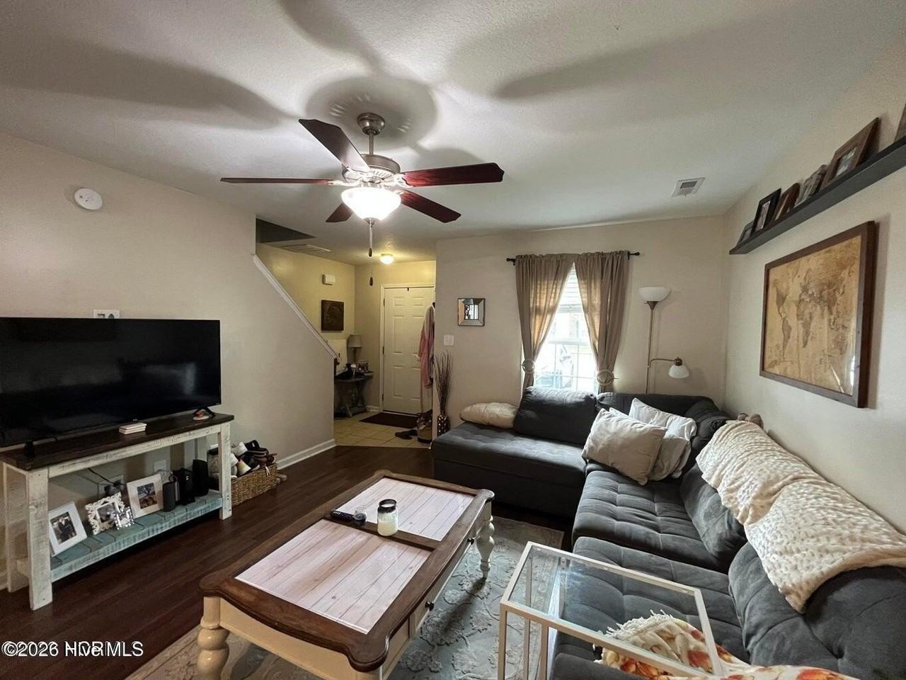 201 Glen Cannon Dr - Photo 3 of 18