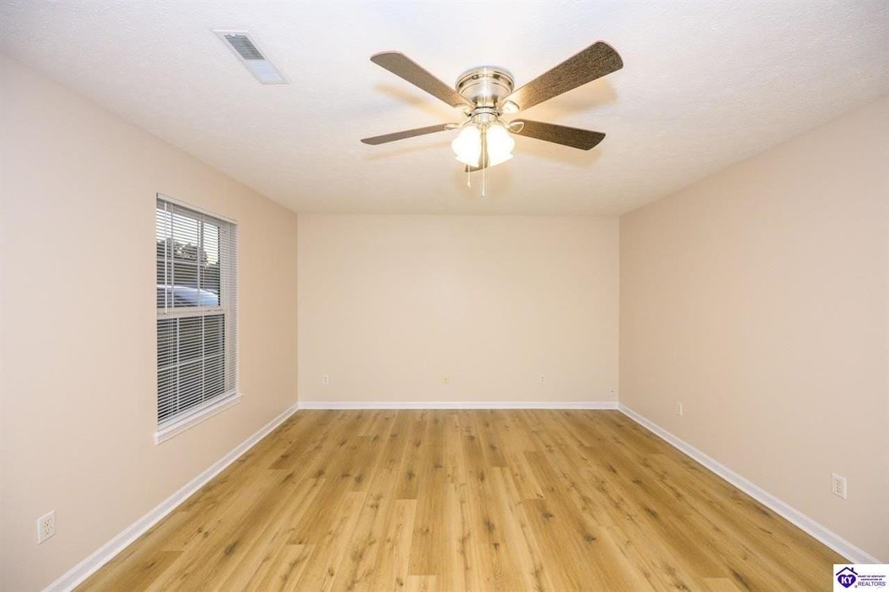 130 Skyline Dr #2 - Photo 3 of 16