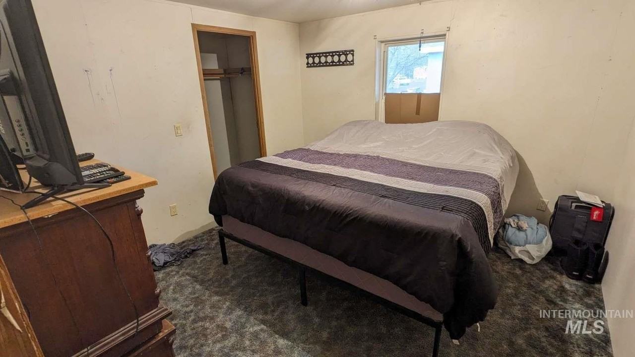 812 Garden Valley St - Photo 3 of 20