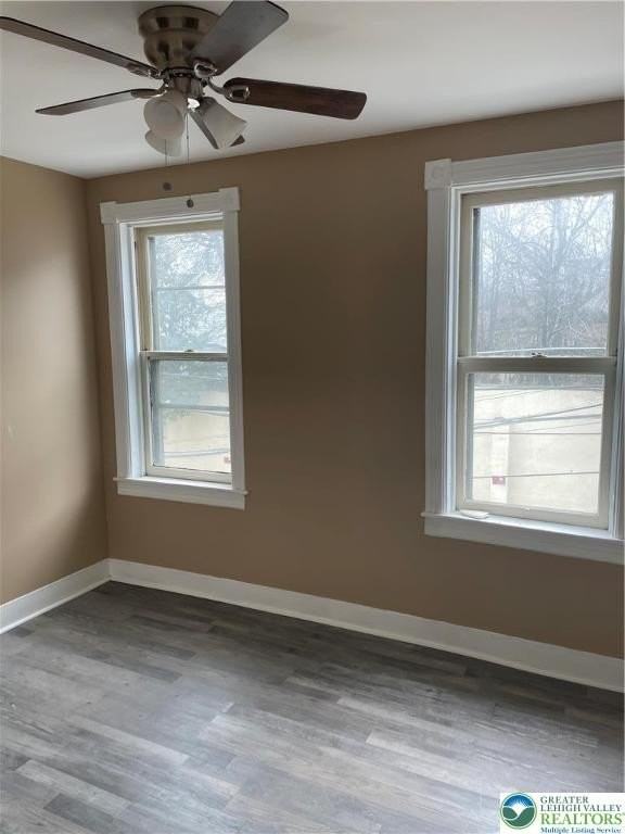 513 Spruce St - Photo 6 of 8